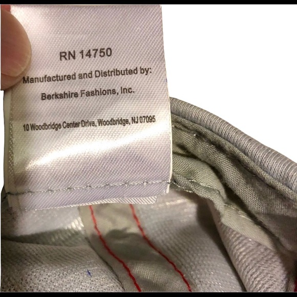 Girl’s Wonder Woman Baseball Hat - Picture 9 of 14